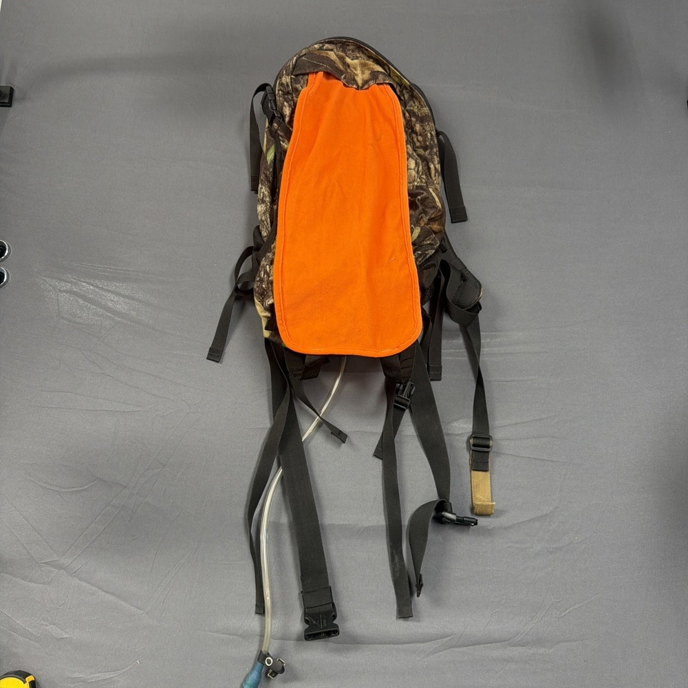 Cabela's‎ Camel Pack